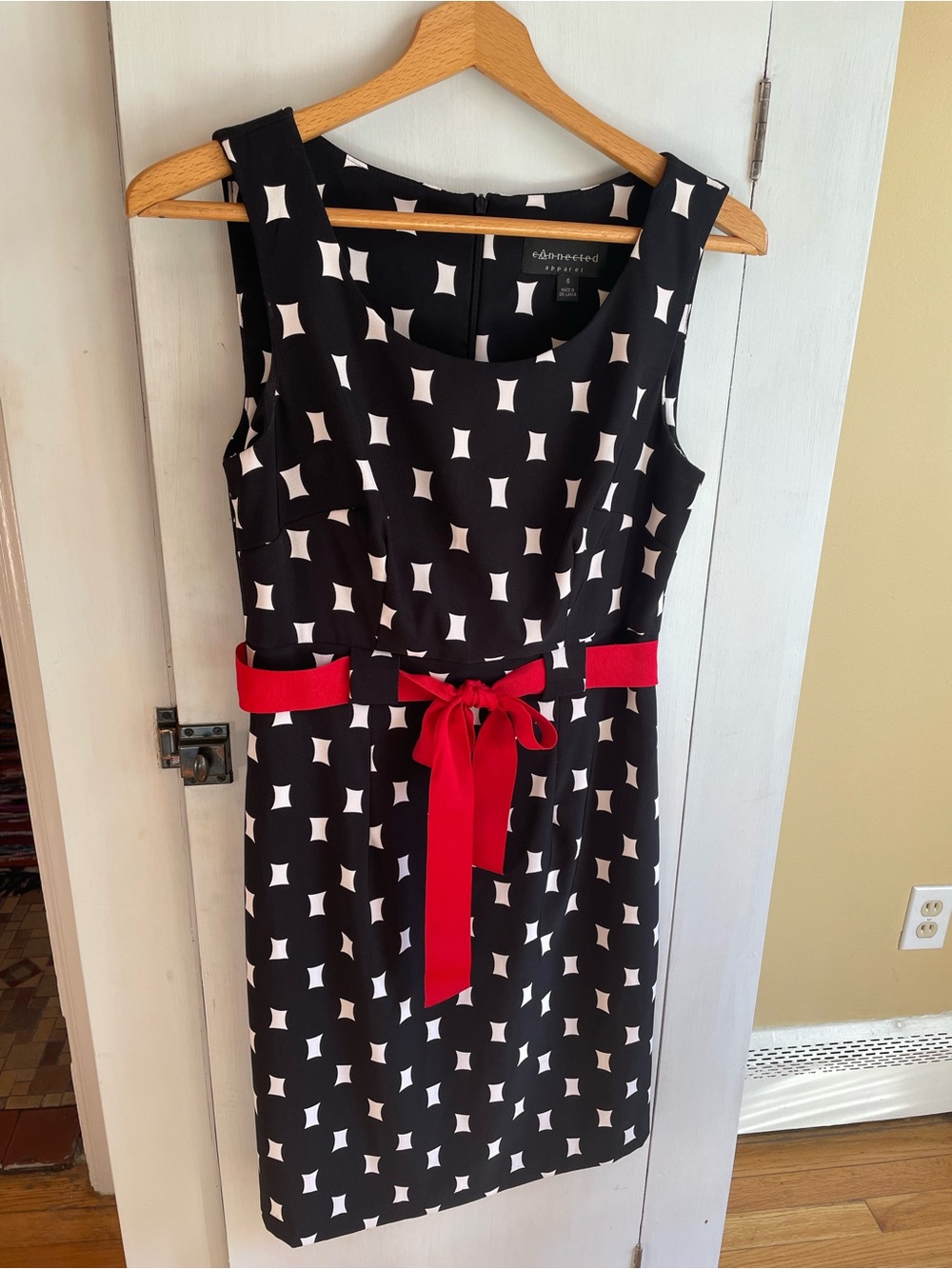 Connected Apparel Sleeveless Dress Black White Red Size 6